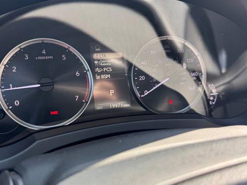 Used 2023 Lexus IS 300 w/ Comfort Package RWD image 13