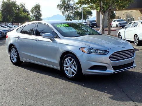 Used 2016 Ford Fusion SE image 7