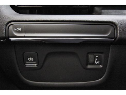 Certified 2024 Cadillac Escalade Luxury image 20