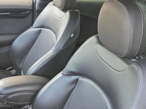 Used 2016 MINI Cooper S w/ Premium Package FWD image 22