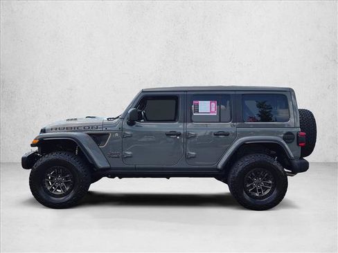 Used 2022 Jeep Wrangler Unlimited Rubicon w/ Trailer Tow Package AWD/4WD image 9
