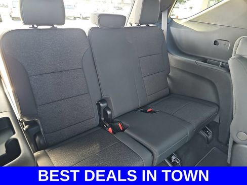 New 2026 Chevrolet Traverse LT FWD image 12