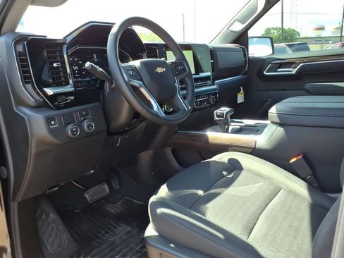 Certified 2026 Chevrolet Silverado 1500 LT w/ Texas Edition Plus image 18