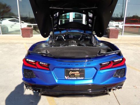 Used 2020 Chevrolet Corvette 3LT Z51 Coupe w/ 3LT Preferred Equipment Group image 12