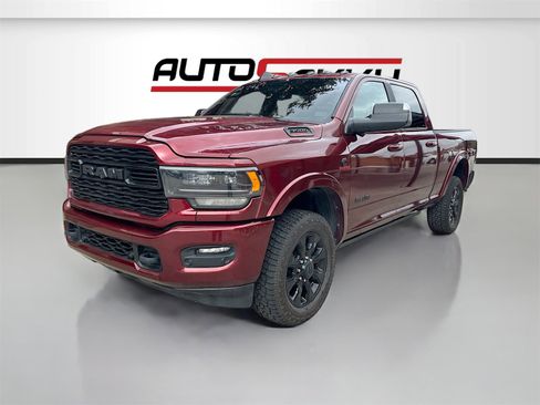 Used 2022 RAM 3500 Limited image 3