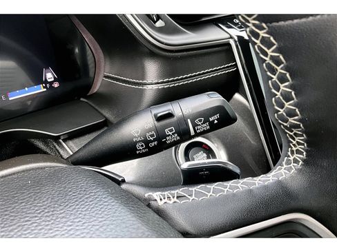 Used 2023 Jeep Grand Cherokee L Laredo w/ Luxury Tech Group I AWD/4WD image 21