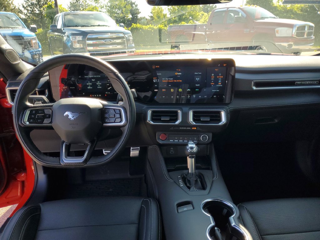 Used 2024 Ford Mustang GT Premium RWD image 13