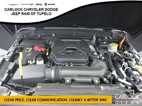 Used 2025 Jeep Wrangler Sahara w/ Safety Group AWD/4WD image 29