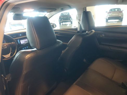 Used 2018 Toyota Corolla SE image 14