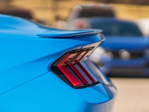 Used 2024 Ford Mustang GT Premium image 21