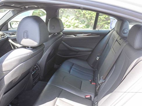 Used 2019 BMW 530e w/ Convenience Package RWD image 16