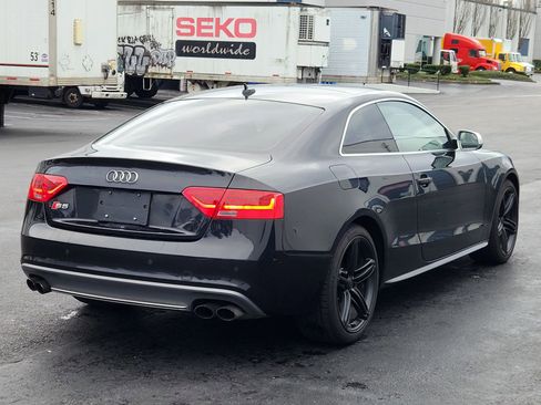 Used 2013 Audi S5 Prestige w/ Prestige Pkg image 4