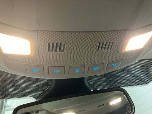 Used 2022 Ford Edge SEL w/ Convenience Package image 28