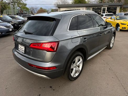 Used 2019 Audi Q5 2.0T Premium Plus w/ Premium Plus Package AWD/4WD image 9