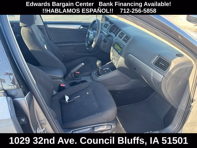 Used 2015 Volkswagen Jetta SE FWD image 9
