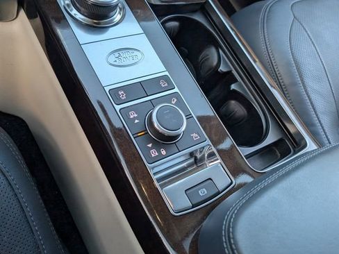 Used 2019 Land Rover Range Rover HSE AWD/4WD image 18