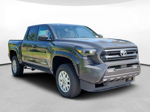 New 2026 Toyota Tacoma SR5 w/ SR5 Upgrade Package RWD image 3