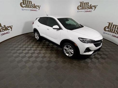 Used 2023 Buick Encore GX Preferred image 2