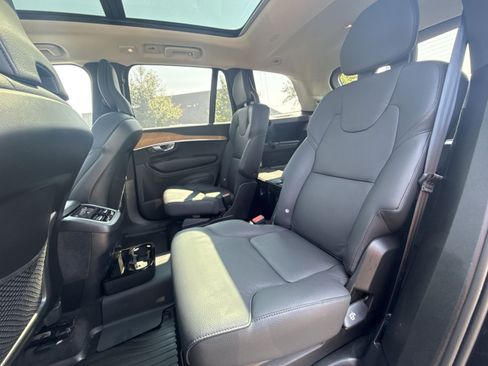 Used 2024 Volvo XC90 B6 Plus w/ Protection Package Premier AWD/4WD image 25