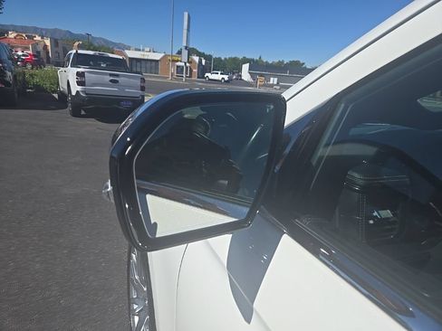 Used 2024 Ford Expedition Max Platinum AWD/4WD image 35