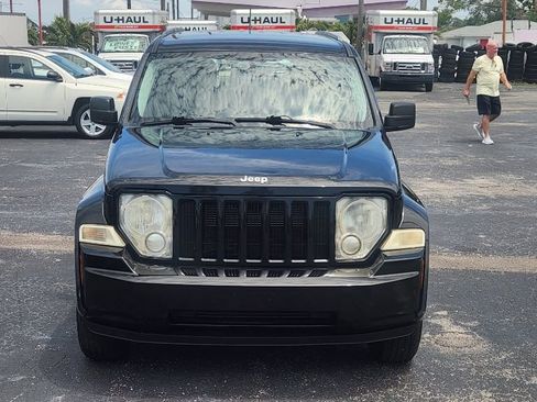 Used 2012 Jeep Liberty Sport AWD/4WD image 9