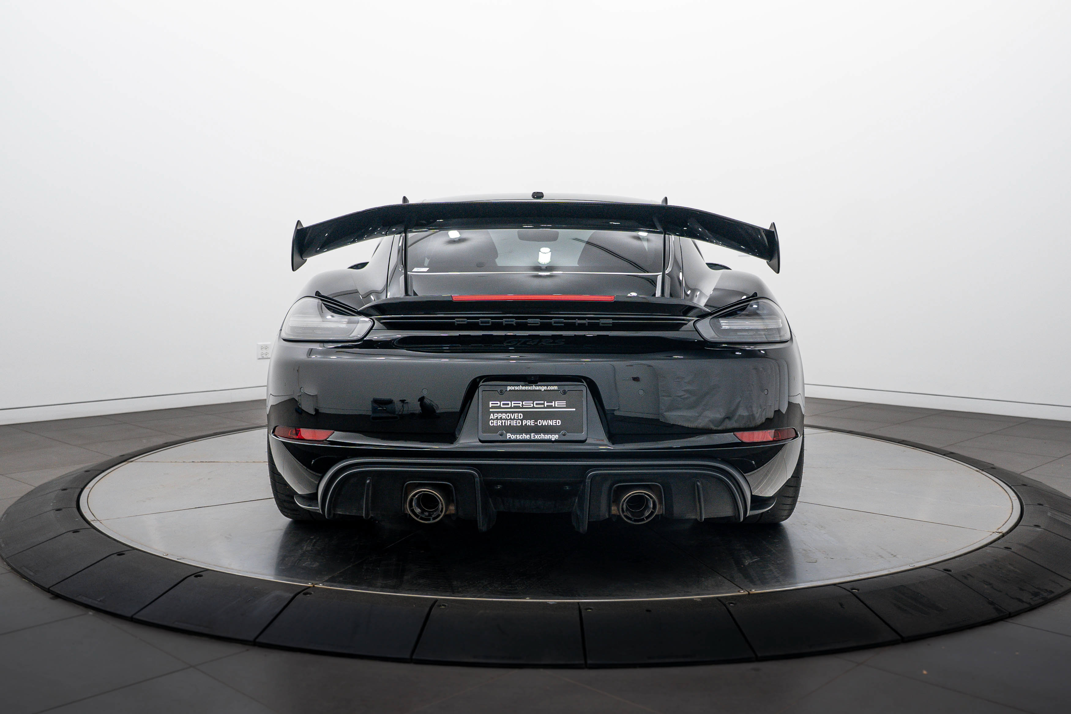 Certified 2023 Porsche 718 Cayman GT4 RS RWD image 5