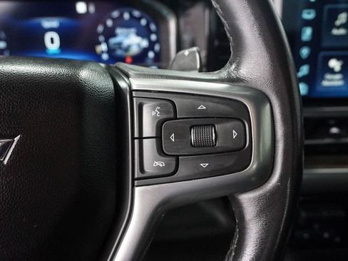 Used 2022 Chevrolet Silverado 1500 LT Trail Boss w/ LT Trail Boss Premium Package AWD/4WD image 23