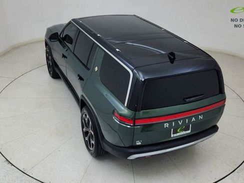 Used 2025 Rivian R1S Adventure AWD/4WD image 85