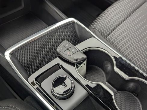 New 2026 Chevrolet Equinox LT image 26