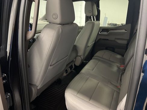 Certified 2023 GMC Sierra 1500 SLE image 11