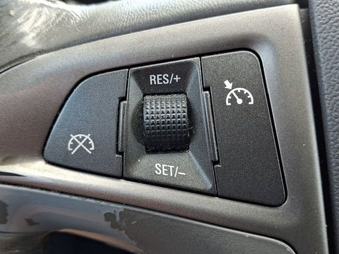 Used 2013 Buick LaCrosse Leather w/ Entertainment Package image 22