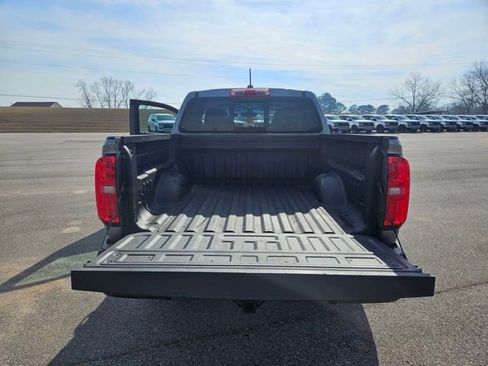 Used 2018 Chevrolet Colorado LT w/ LT Convenience Package image 23