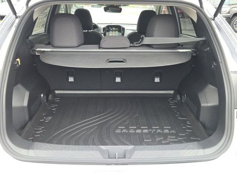 New 2025 Subaru Crosstrek 2.0i Premium image 18