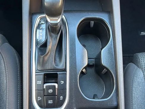 Used 2019 Hyundai Santa Fe SEL image 20