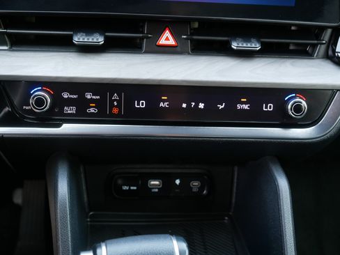 Certified 2024 Kia Sportage X-Line w/ X-Line Premium Package AWD/4WD image 21