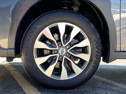 Certified 2025 Subaru Outback Limited w/ Popular Package #2 AWD/4WD image 10