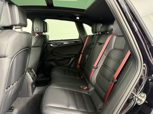 New 2026 Porsche Macan S image 15