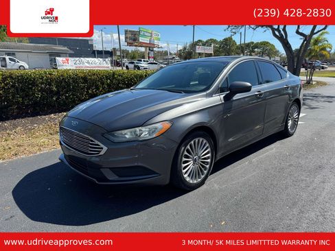 Used 2018 Ford Fusion SE w/ Fusion SE Technology Package FWD image 1