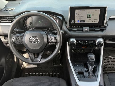 Used 2024 Toyota RAV4 LE image 12