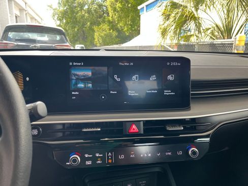 Used 2025 Kia K5 LXS image 17