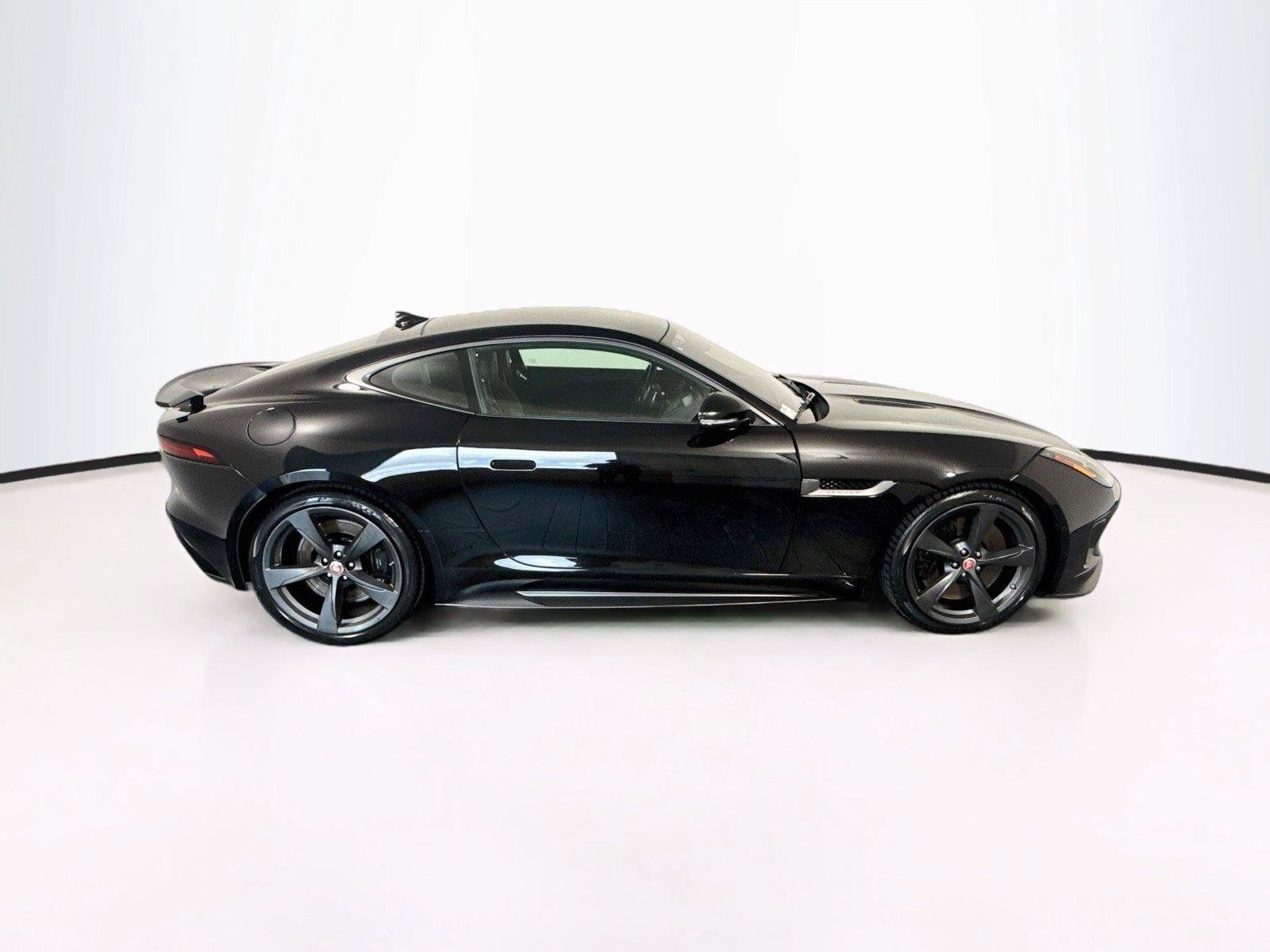 Used 2018 Jaguar F-TYPE 400 Sport RWD image 6