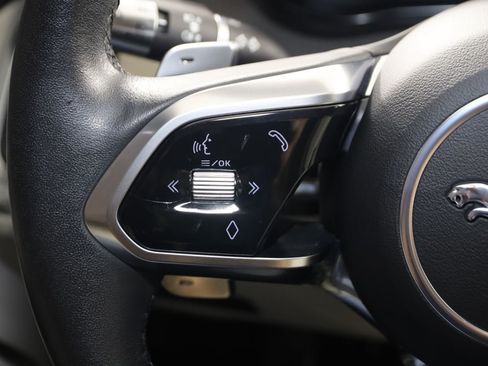 Used 2022 Jaguar E-PACE SE AWD/4WD image 36