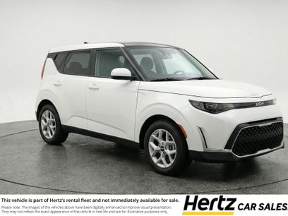 Used 2025 Kia Soul LX w/ LX Technology Package
