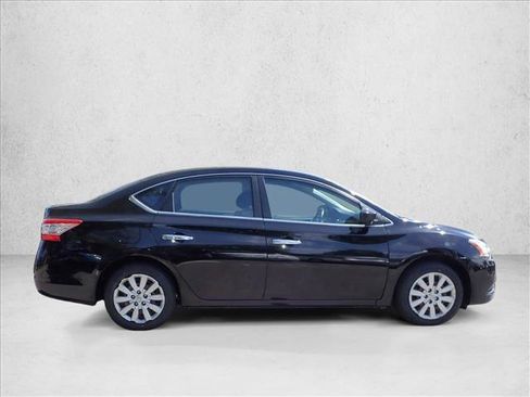 Used 2013 Nissan Sentra SV w/ Driver Pkg FWD image 5