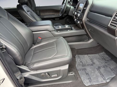 Used 2021 Ford Expedition Max Limited AWD/4WD image 19