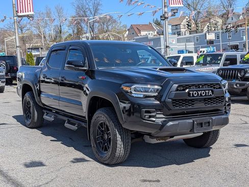 Used 2021 Toyota Tacoma TRD Pro image 4