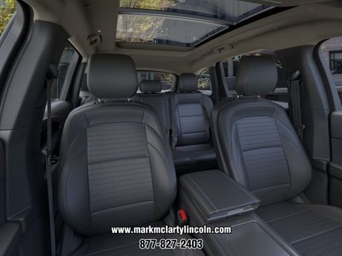 New 2026 Lincoln Nautilus Reserve image 10