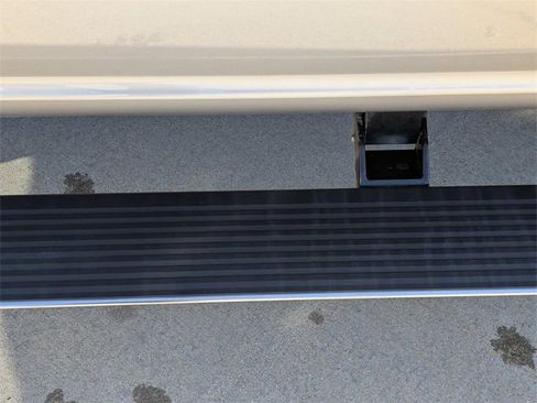 Certified 2024 Ford F250 Platinum image 13