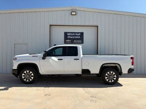 New 2026 Chevrolet Silverado 2500 Custom w/ Custom Convenience Package AWD/4WD image 8
