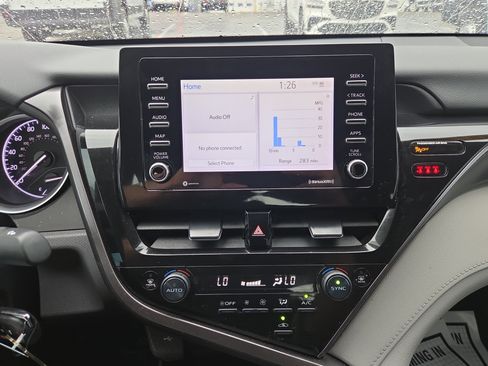 Used 2023 Toyota Camry LE image 14